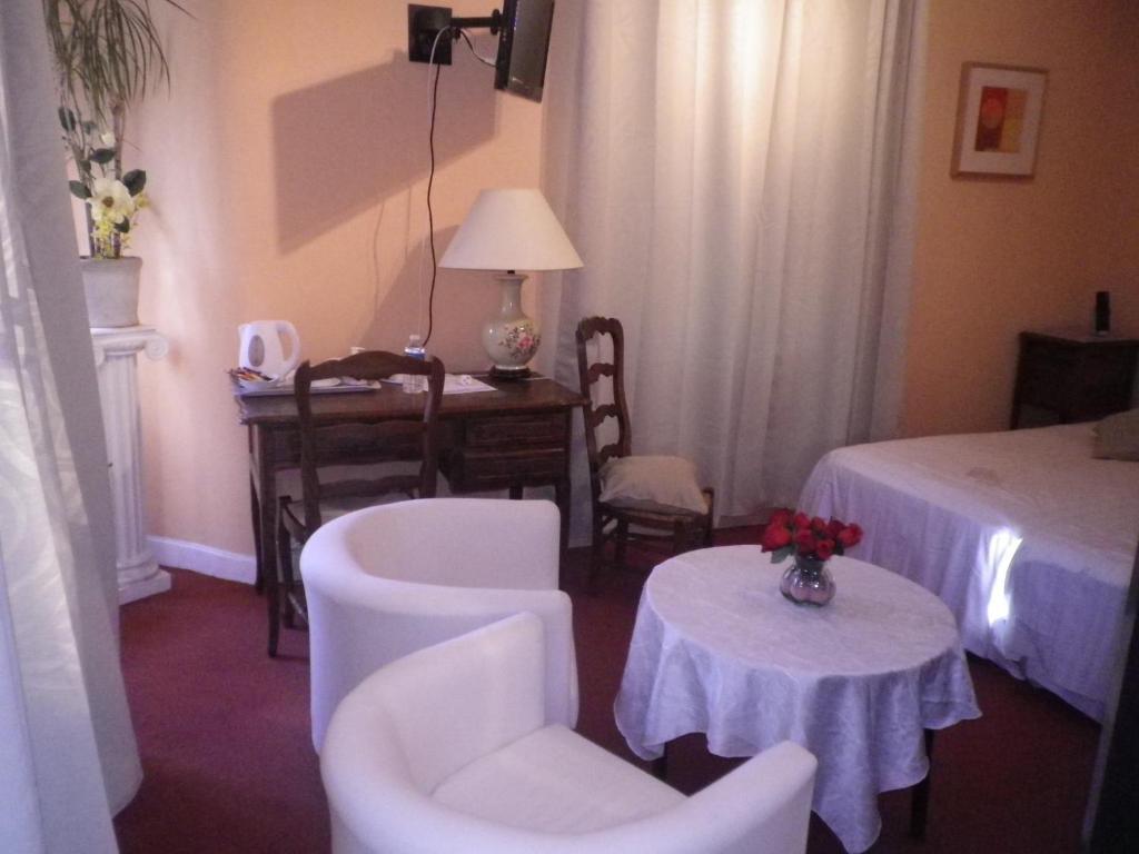 Hotel Ermitage Du Moulin Labotte Haybes Δωμάτιο φωτογραφία