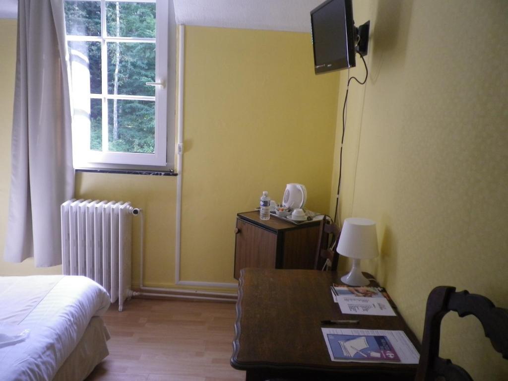 Hotel Ermitage Du Moulin Labotte Haybes Δωμάτιο φωτογραφία